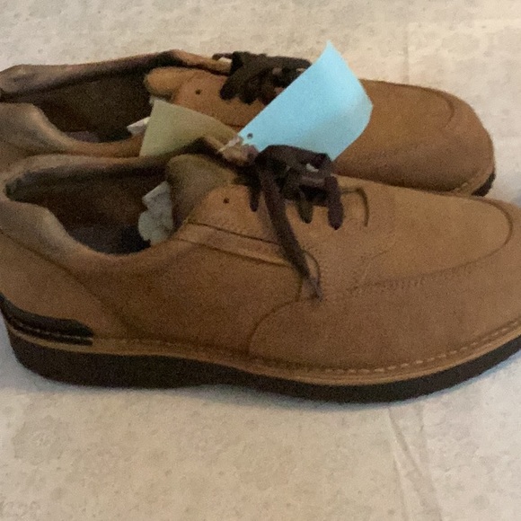 NWT men’s Walkabout shoes - Picture 12 of 15